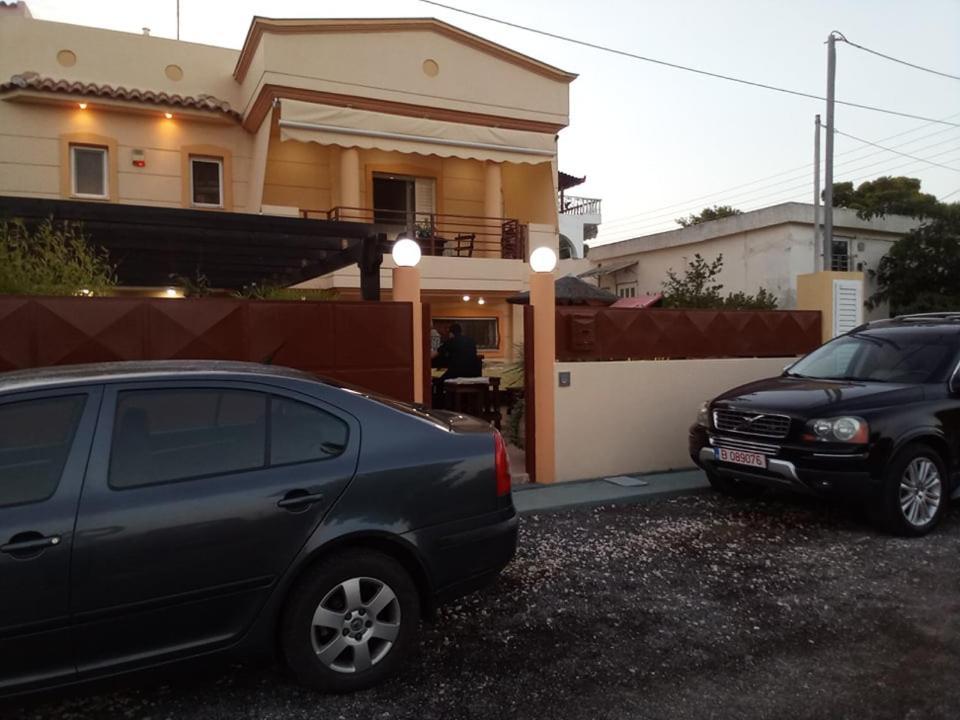 Villa Avatos - Near To The Port Of Rafina And The Airport Of Athens Agios Spyridon  Eksteriør billede